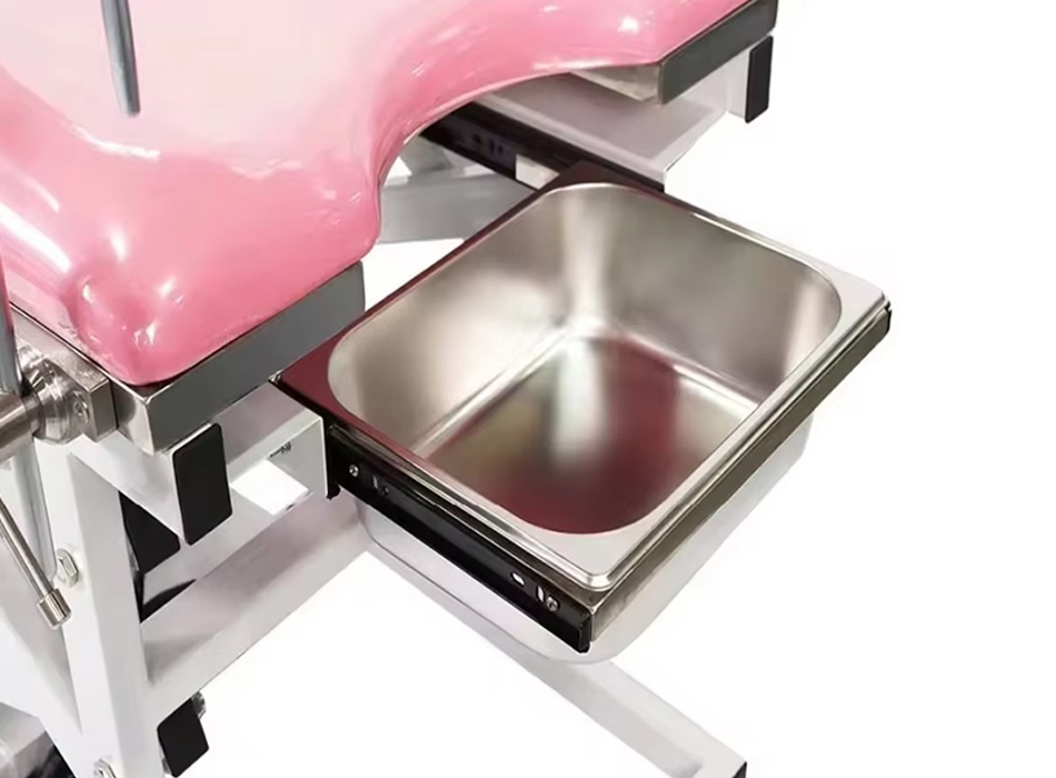 YGP01 Electric Delivery gynekologinen sänky